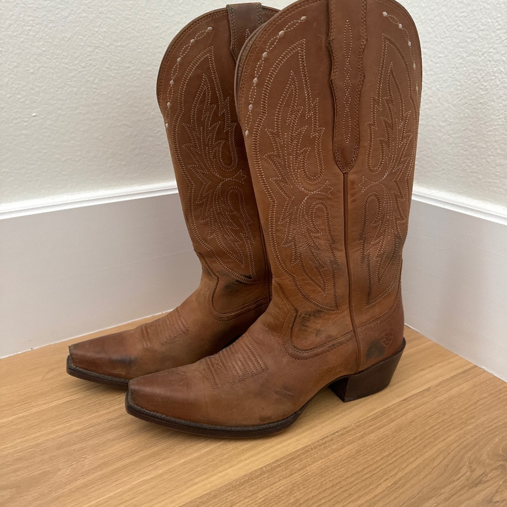 Ariat Heritage X Toe Elastic Wide Calf Western Boot (women’s)